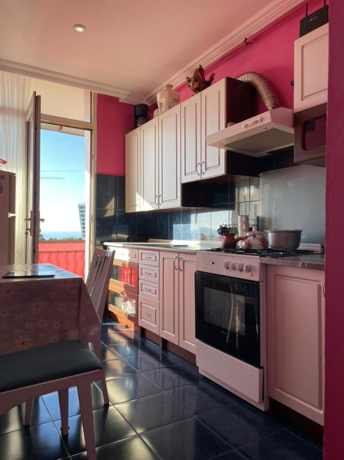 Apartment Boulevardside Batumi Exterior foto